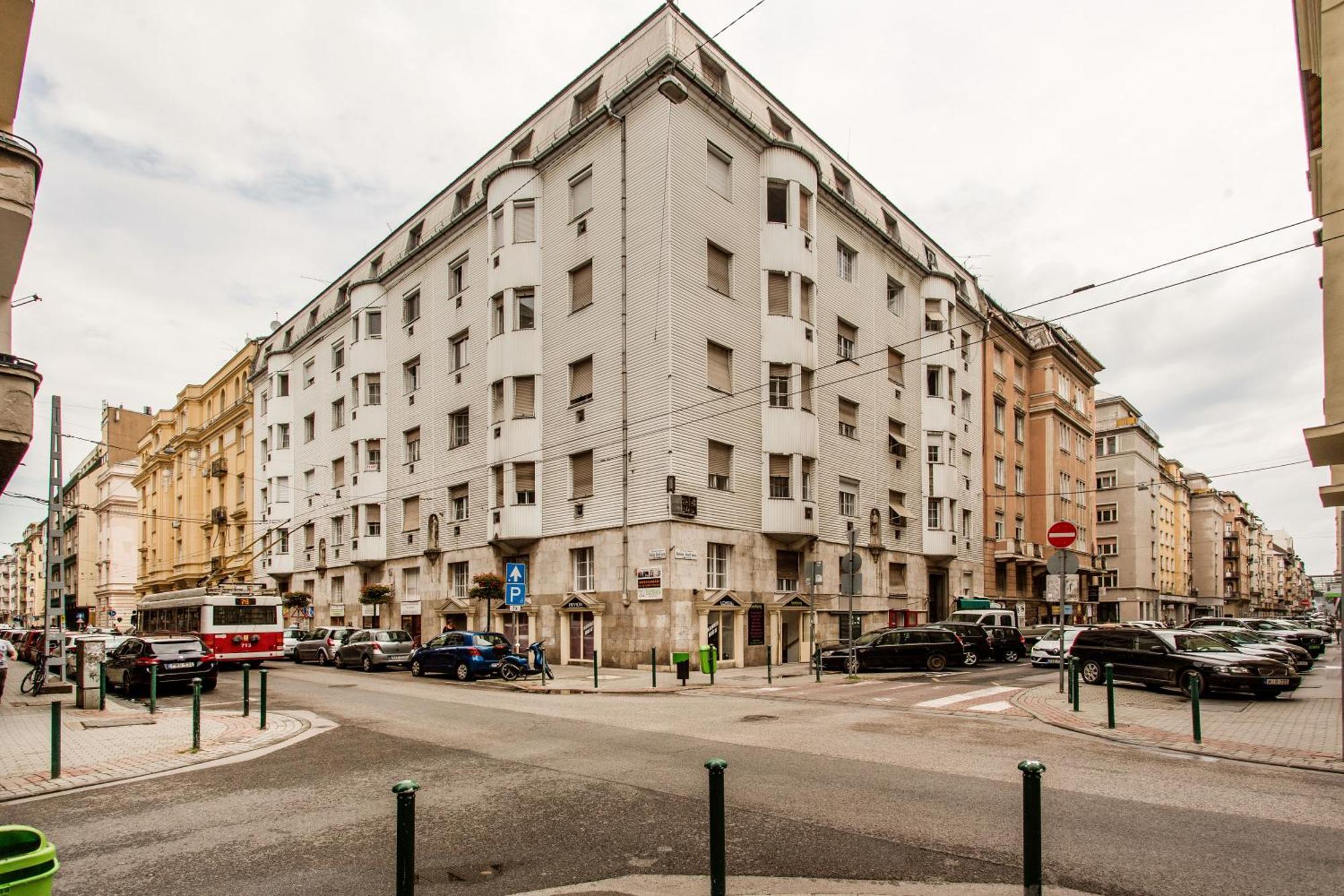 Quiet And Cozy Apartment Near The Danube بودابست المظهر الخارجي الصورة